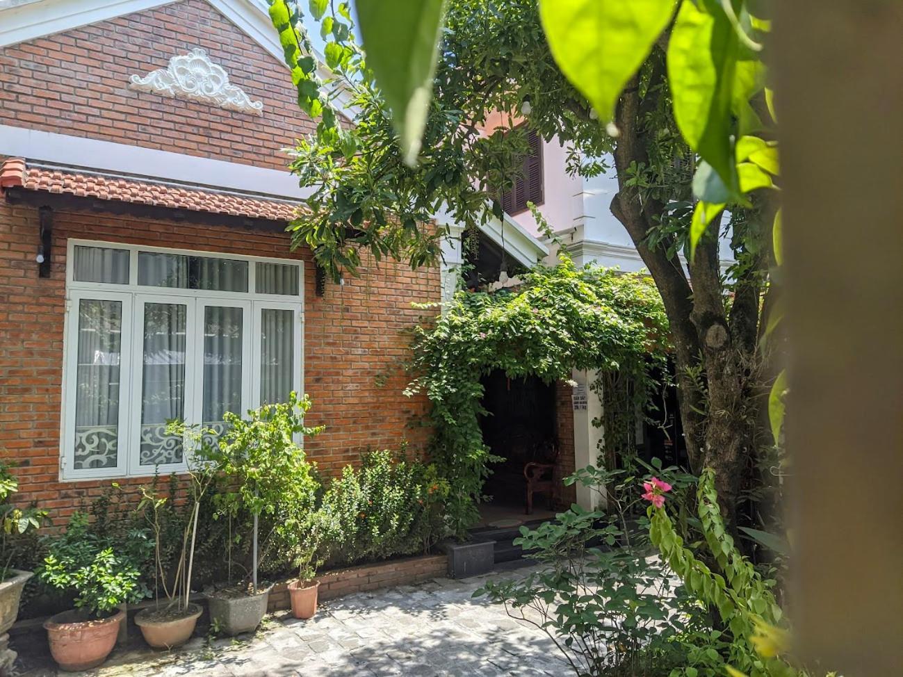 Q'Tropical Garden Homestay Хюе Екстер'єр фото